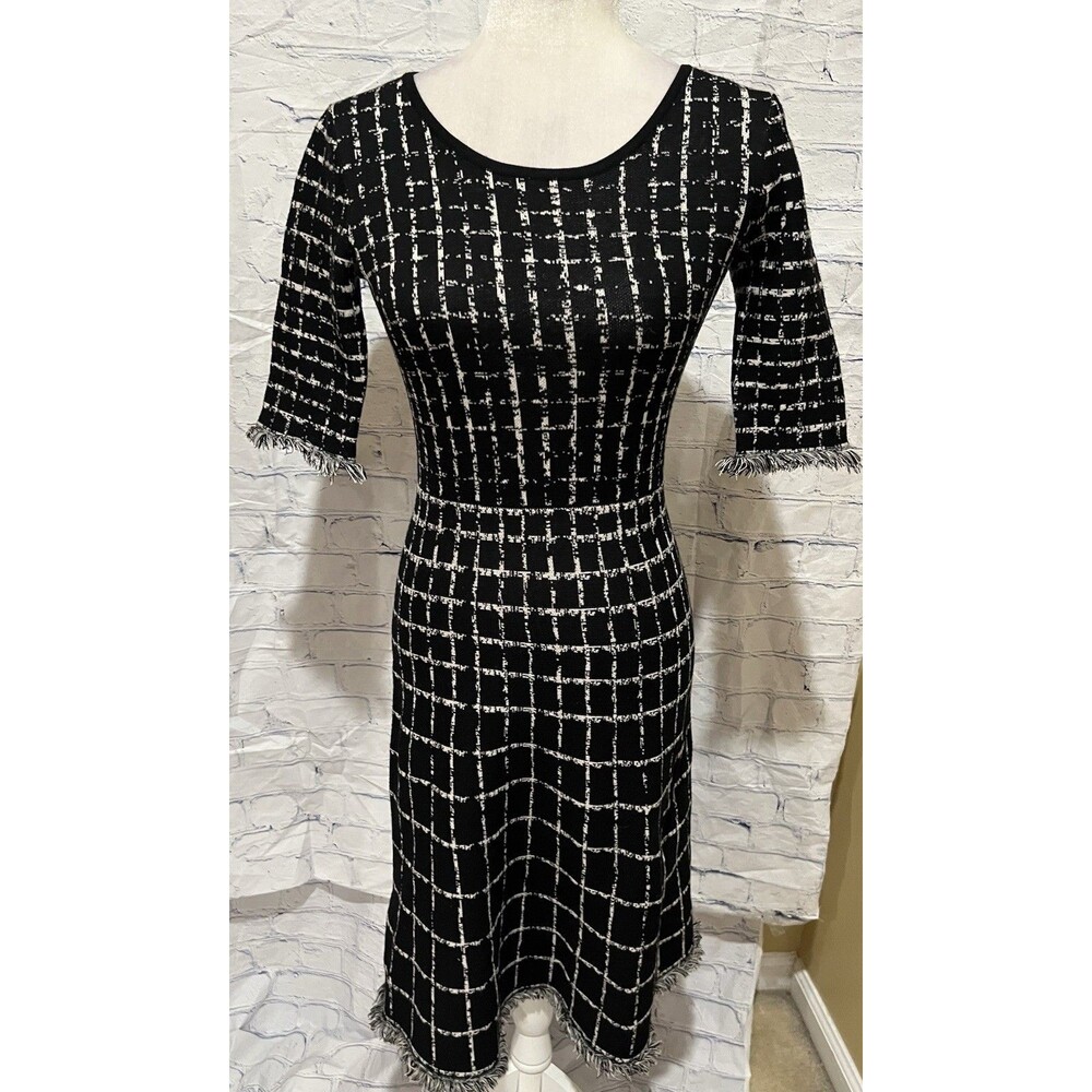 Taylor Black Taupe Plaid Fringe Hem Knit Sweater Dress Rayon Blend Size XS
